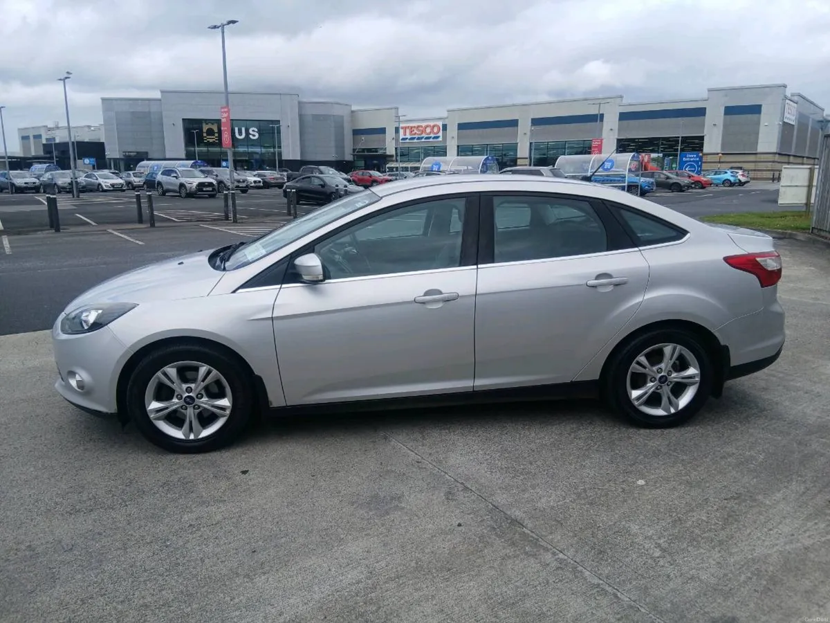 2014 Ford focus !! New nct !! - Image 5