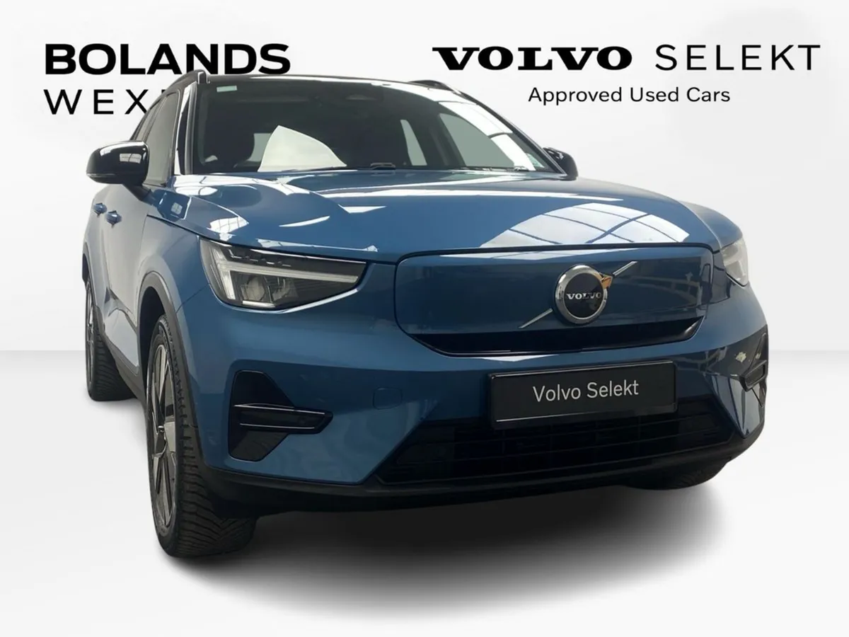 Volvo XC40 2 Year Volvo selekt warranty BEV Core e - Image 1