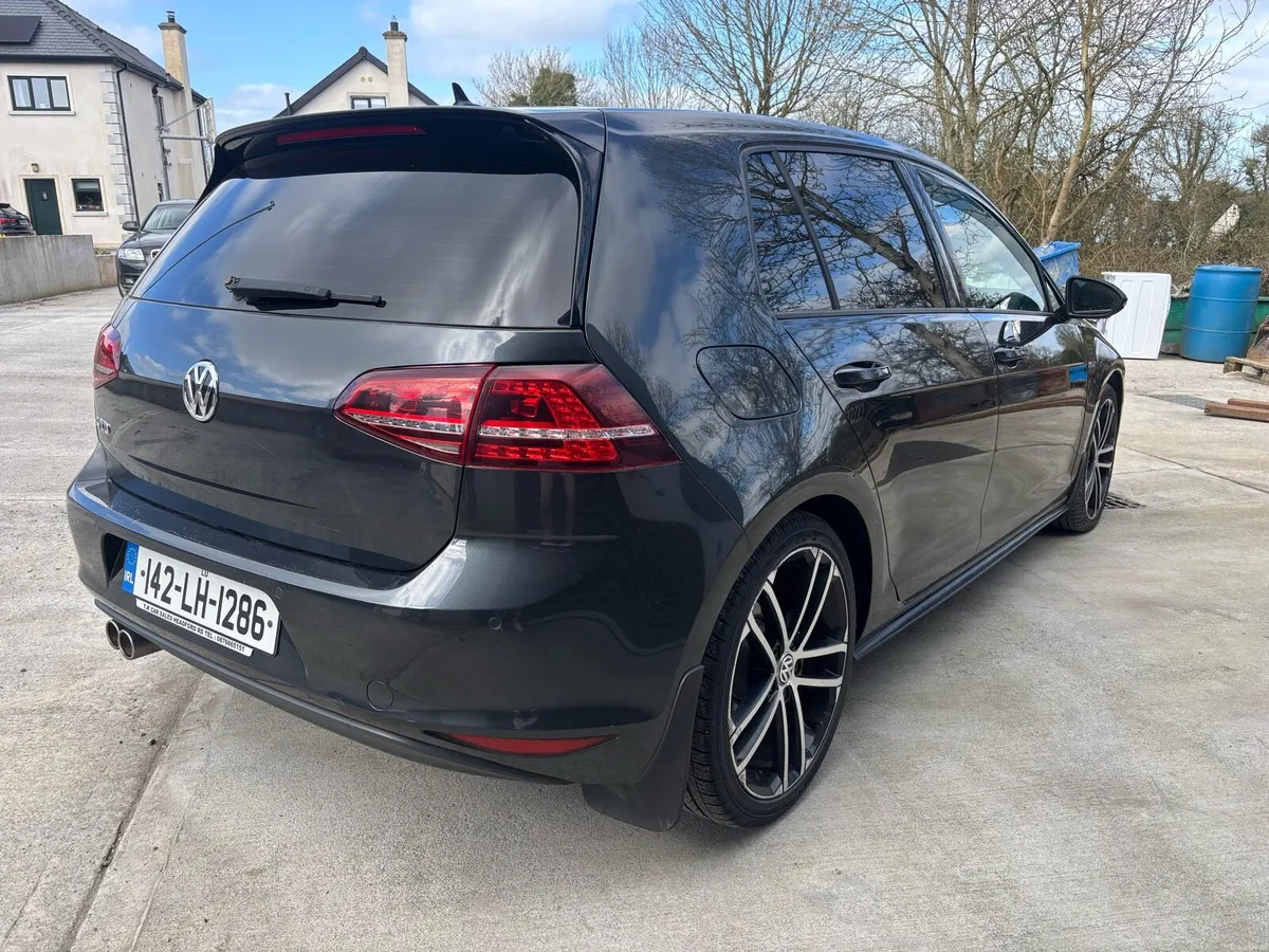 Volkswagen GOLF GTD 2.0L Manual - Image 5