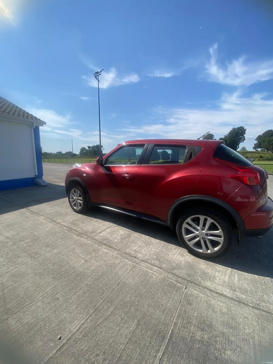 Car - Image 1