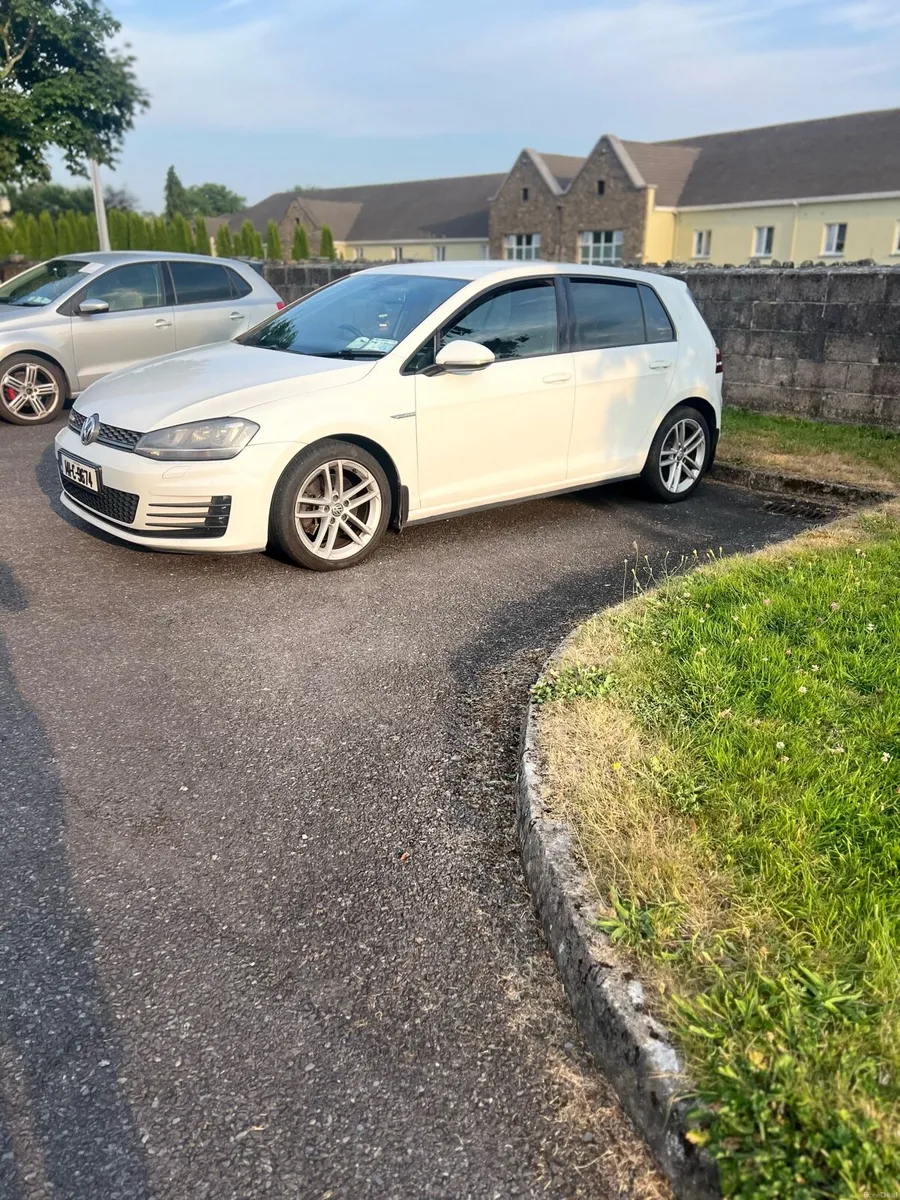 Volkswagen Golf 2.0 GTD 184 BHP - Image 3