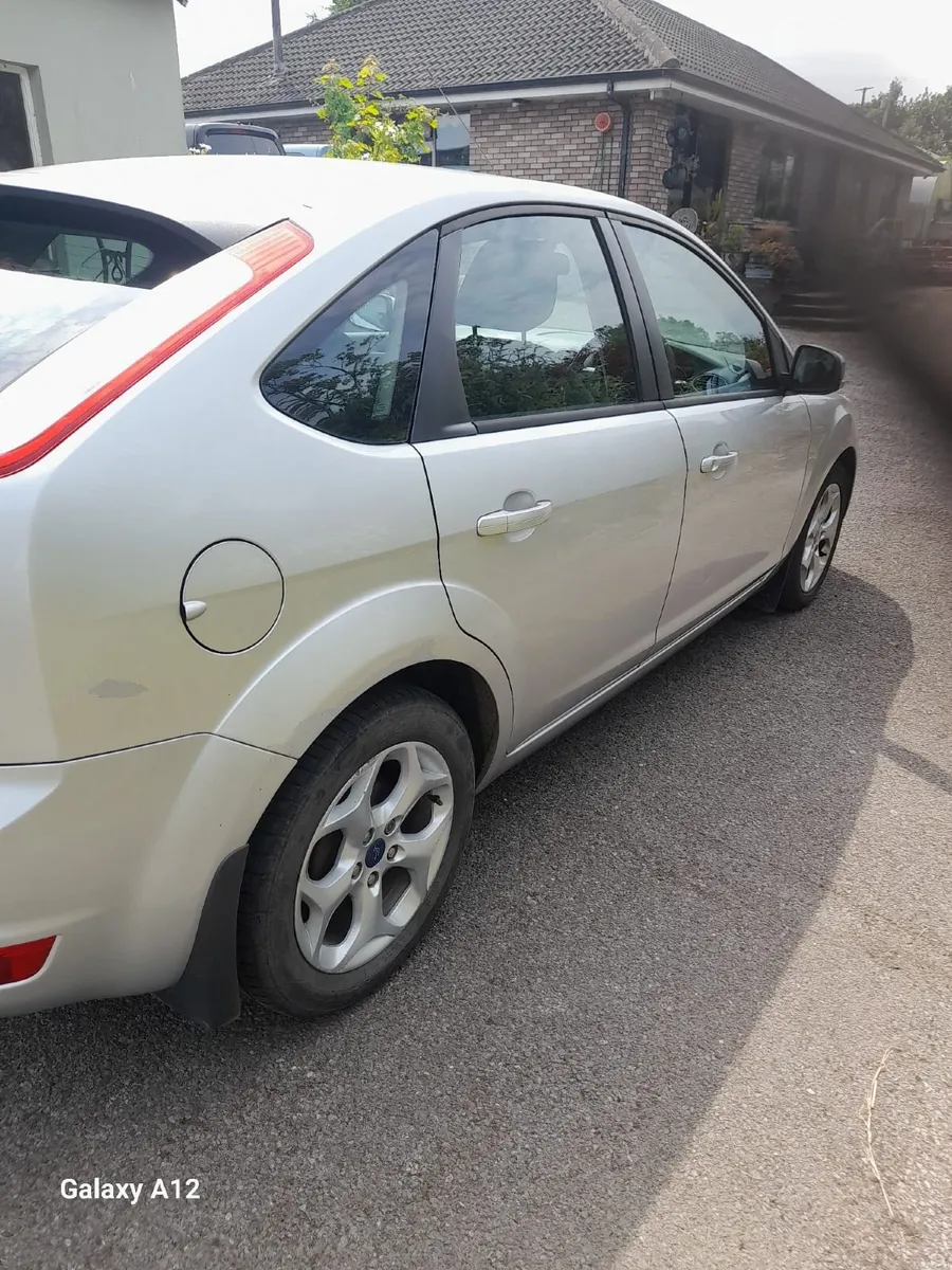 Ford Focus 2011 - Image 3