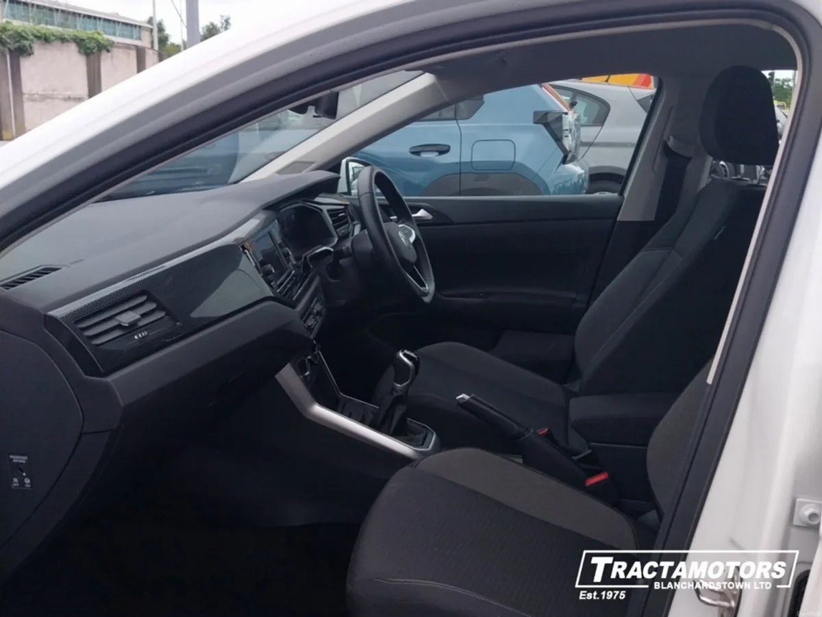 Volkswagen Polo LIFE 1.0 TSI 95BHP MANUAL 5SPEED 5 - Image 4