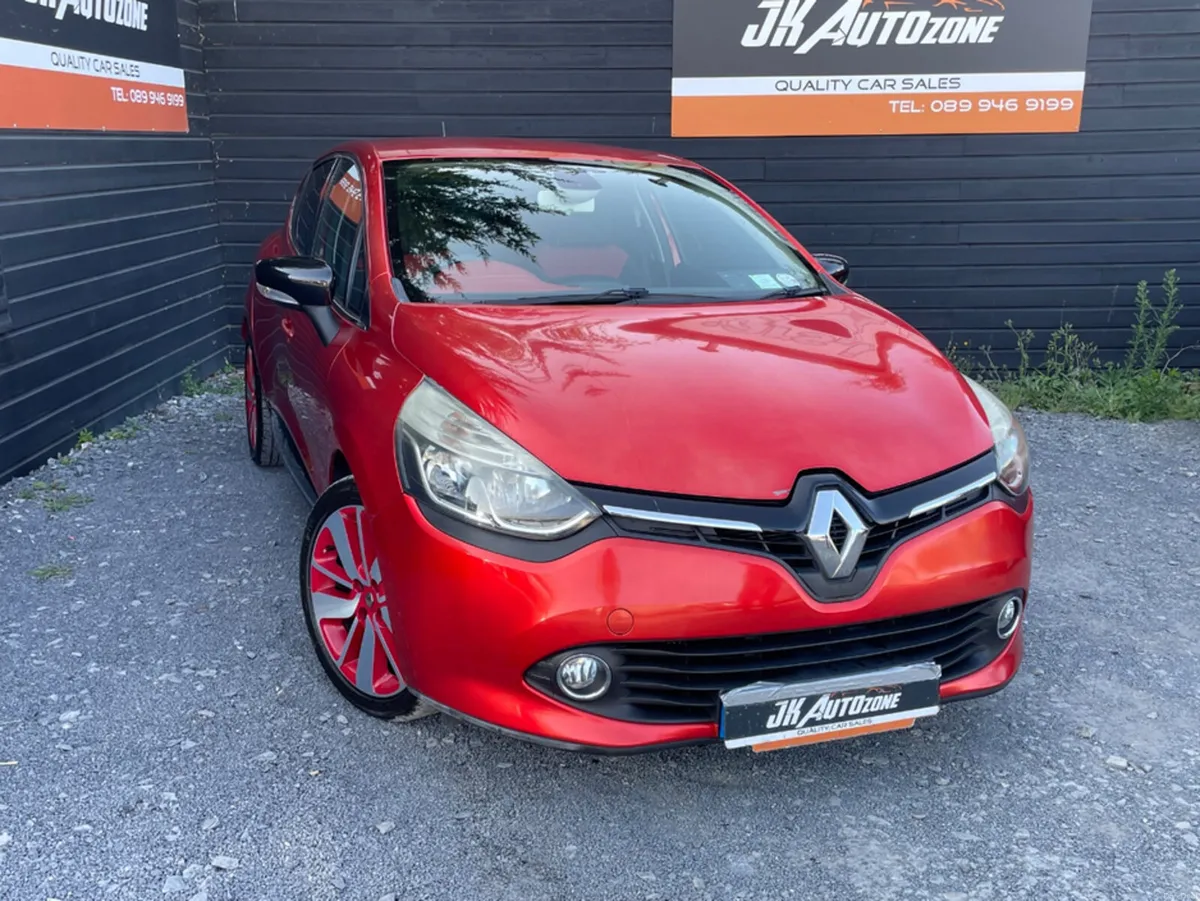 Renault Clio 1.2 AUTO RED EDITION - Image 1