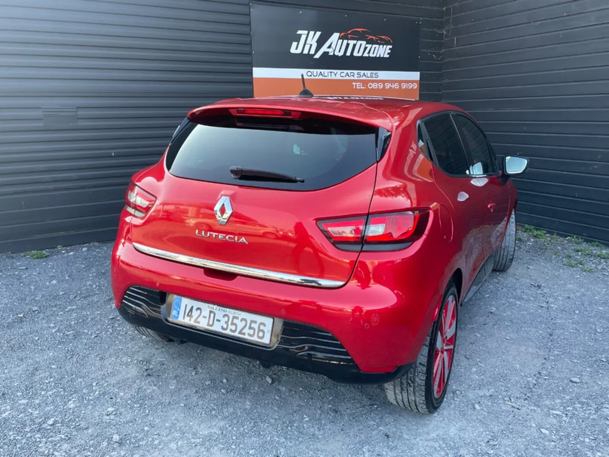 Renault Clio 1.2 AUTO RED EDITION - Image 4
