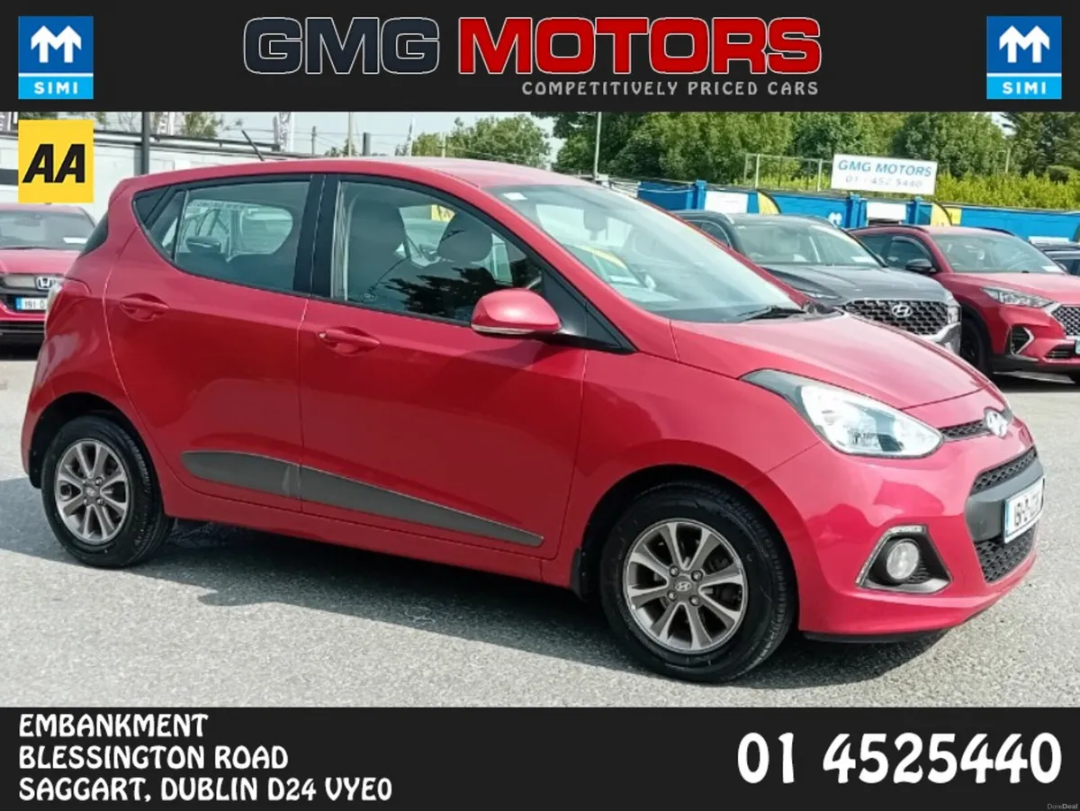 Hyundai i10 VERY LOW MILEAGE...IRISH CAR...DELUXE - Image 1