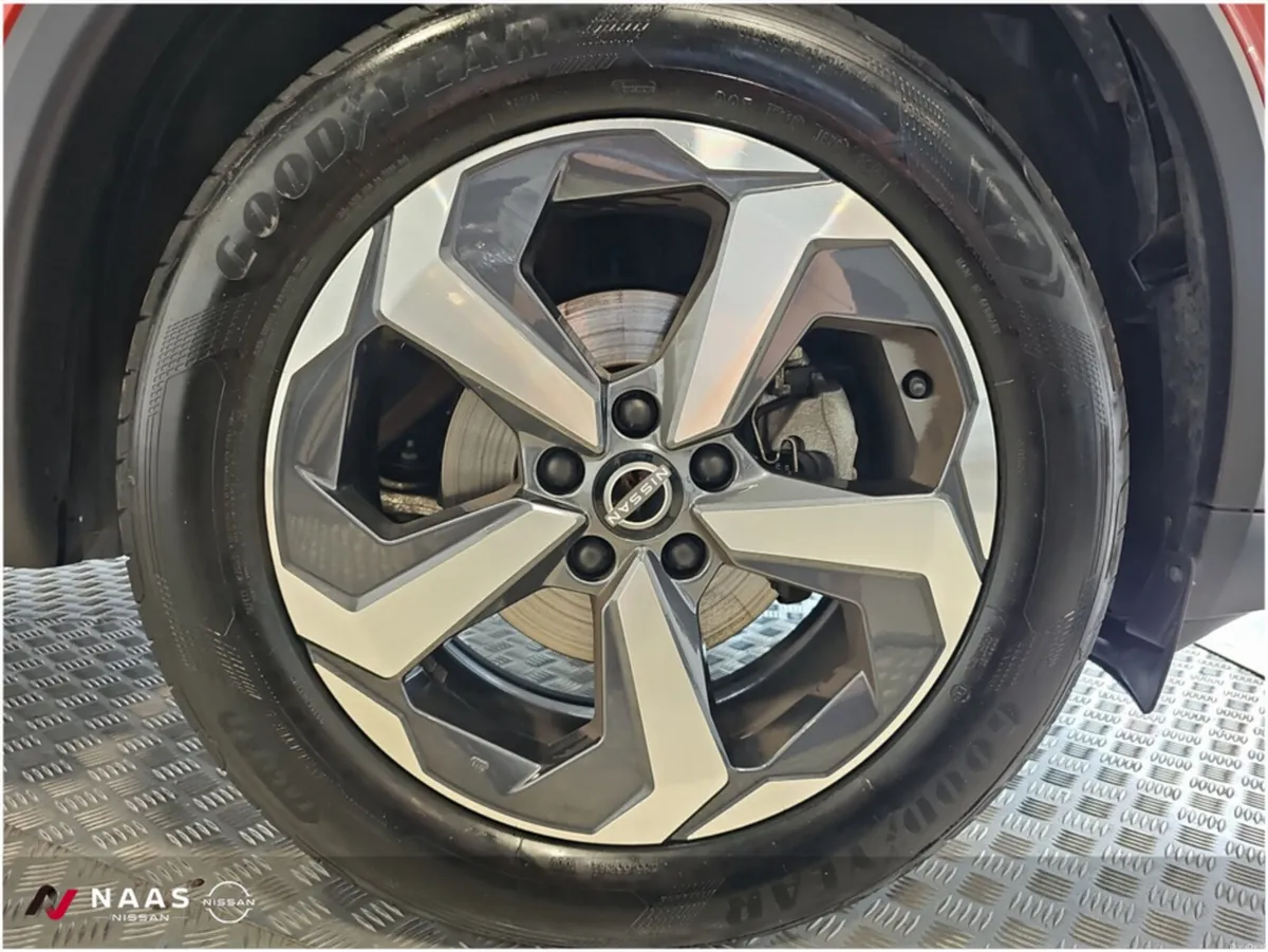 Nissan Qashqai QQ 1.3 HYB SV PREMIUM GR RR MY - Image 6