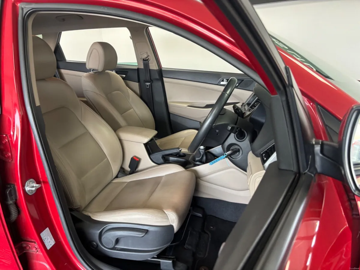 Hyundai Tucson HYUNDAI TUCSON EXECUTIVE 1.7 5DR*CR - Image 6