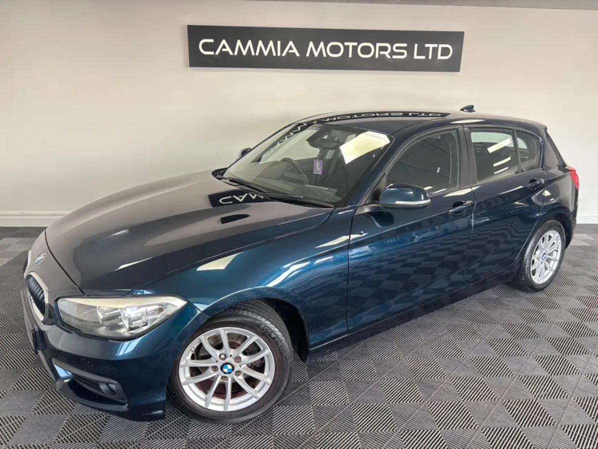 BMW 1-Series D EFFICIENCY DYNAMICS PLUS 5DR - Image 2
