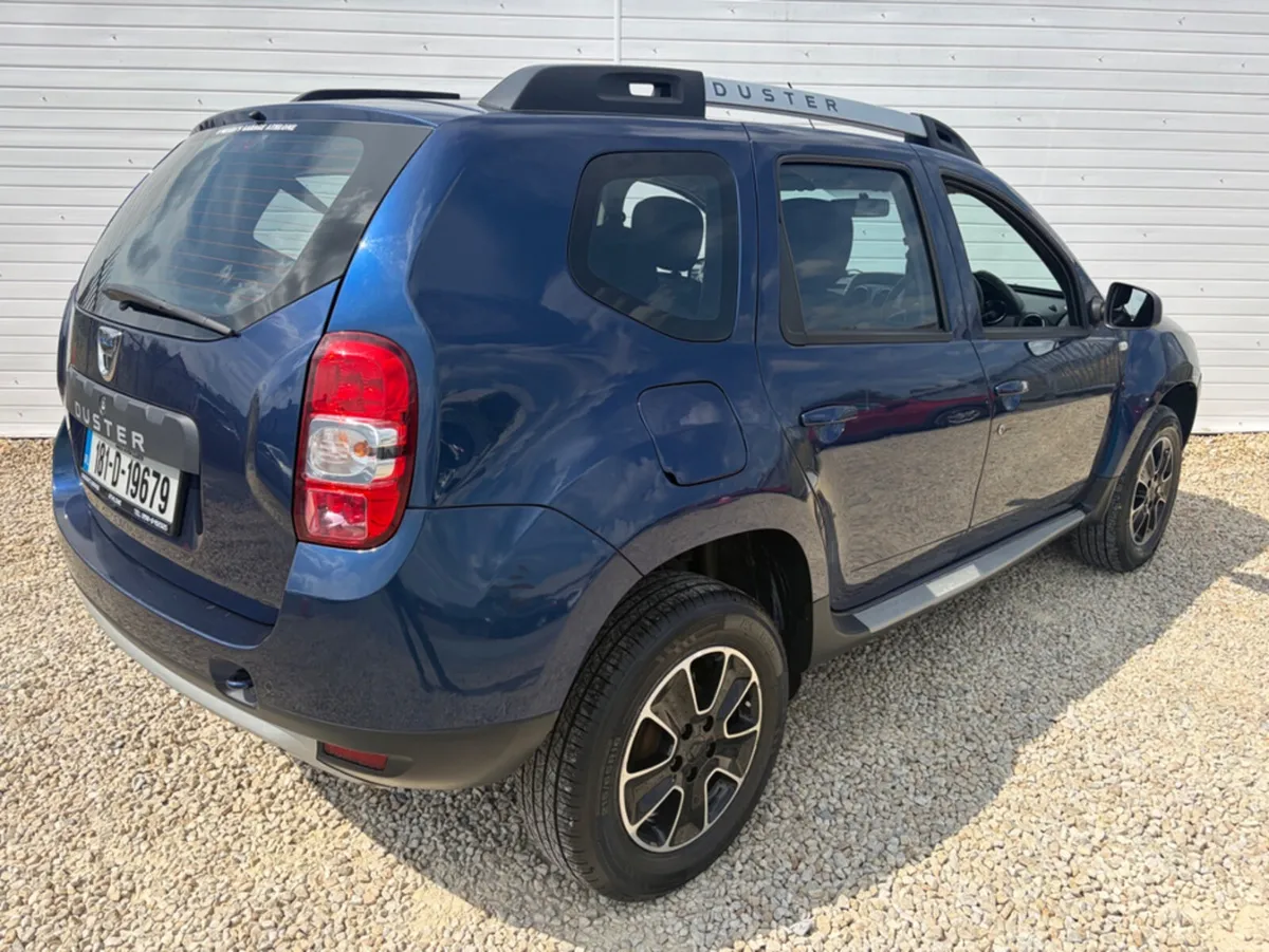 Dacia Duster PRESTIGE 1.5 DCI 110 4X 4DR - Image 3