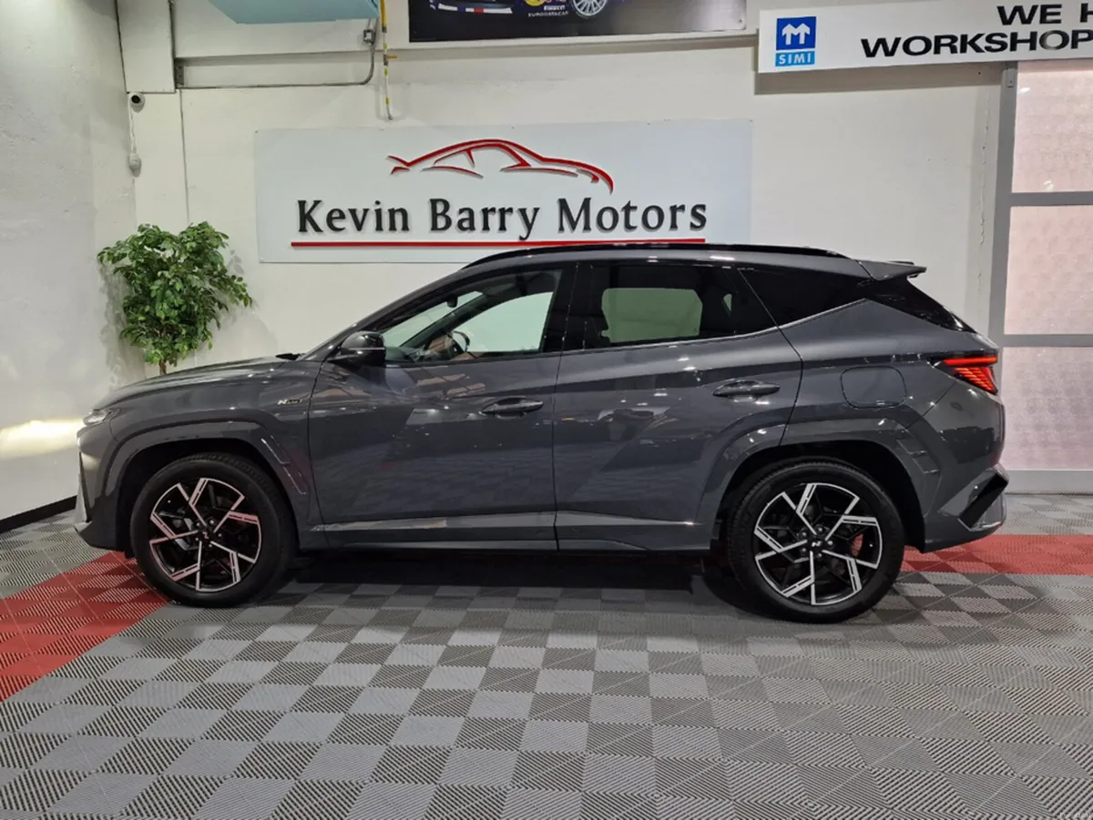 Hyundai Tucson N LINE (FACELIFT MODEL) PLUG IN HYB - Image 5