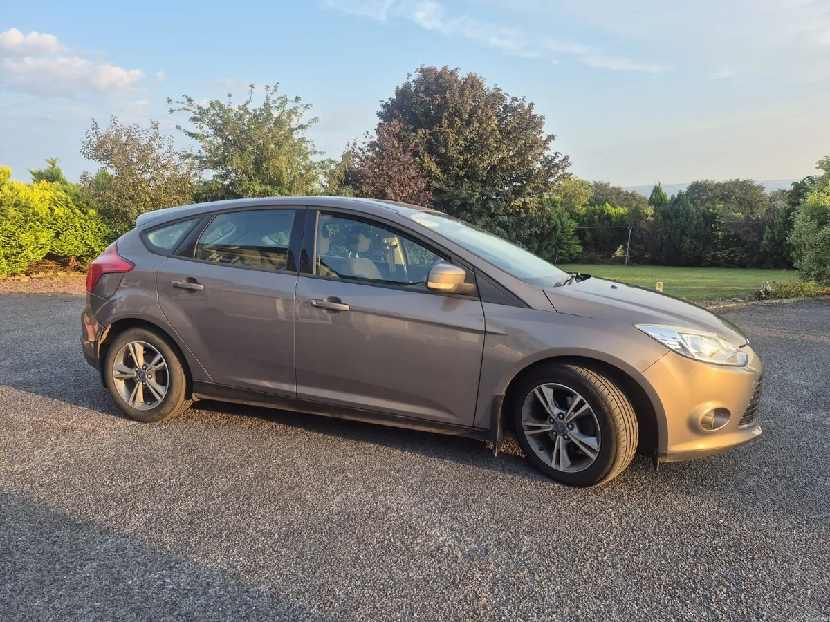 Ford Focus 142 - Image 1