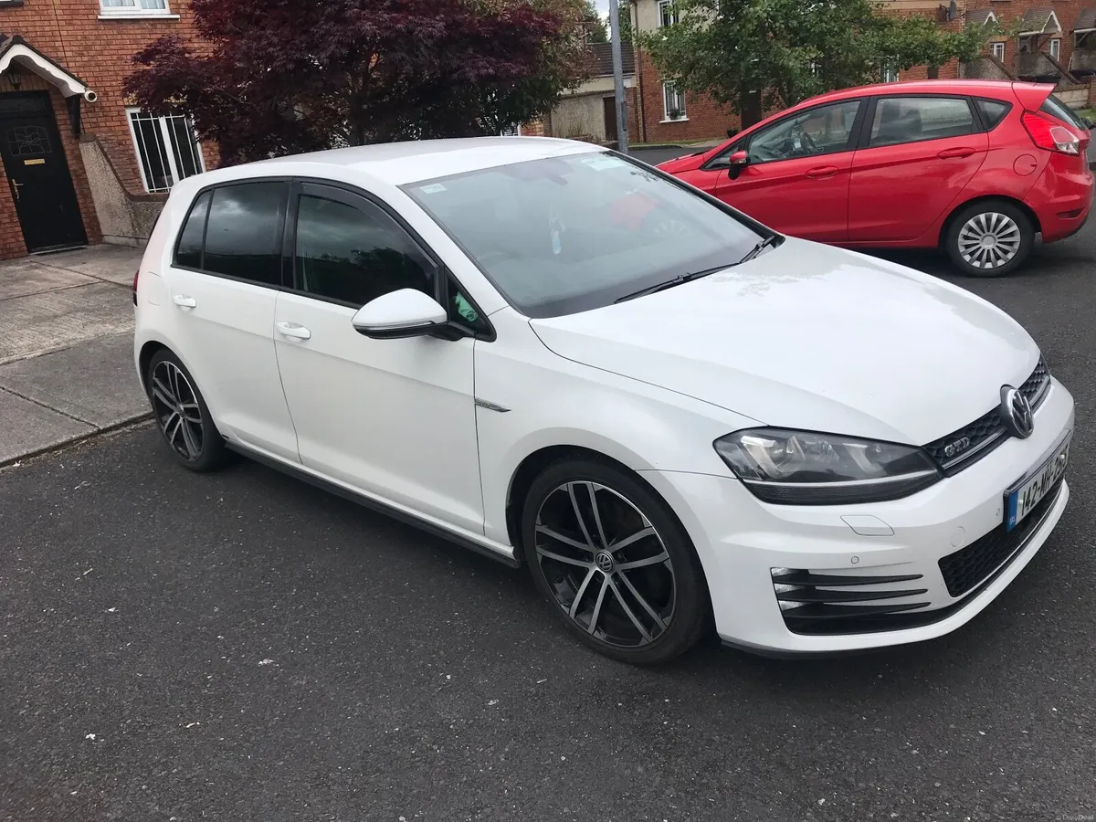 Volkswagen Golf 2014 - Image 4