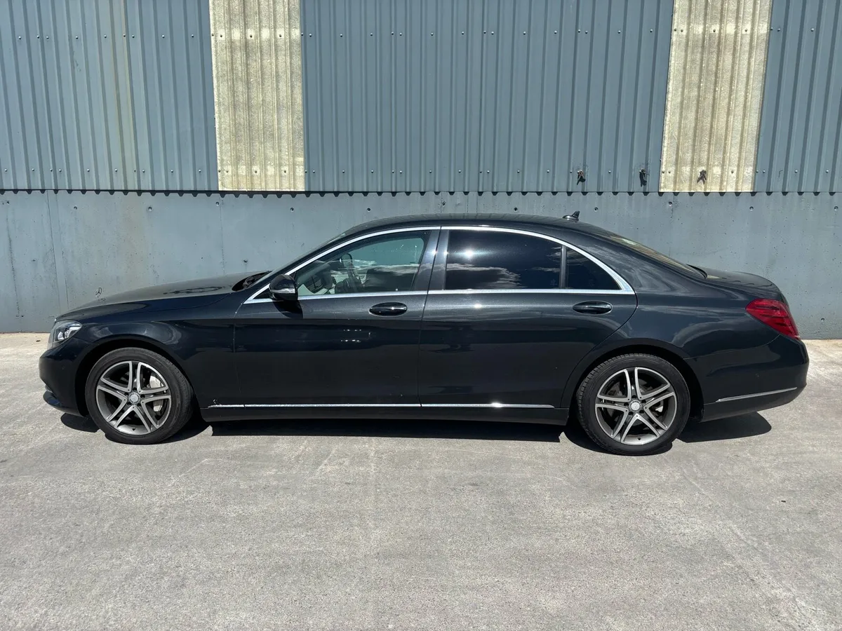 Car - Image 3