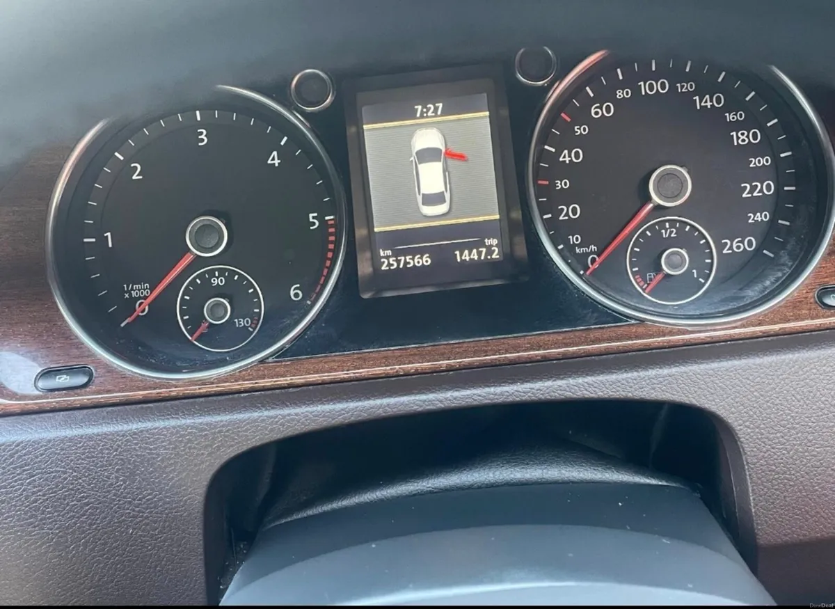 2012 Volkswagen passat - Image 4