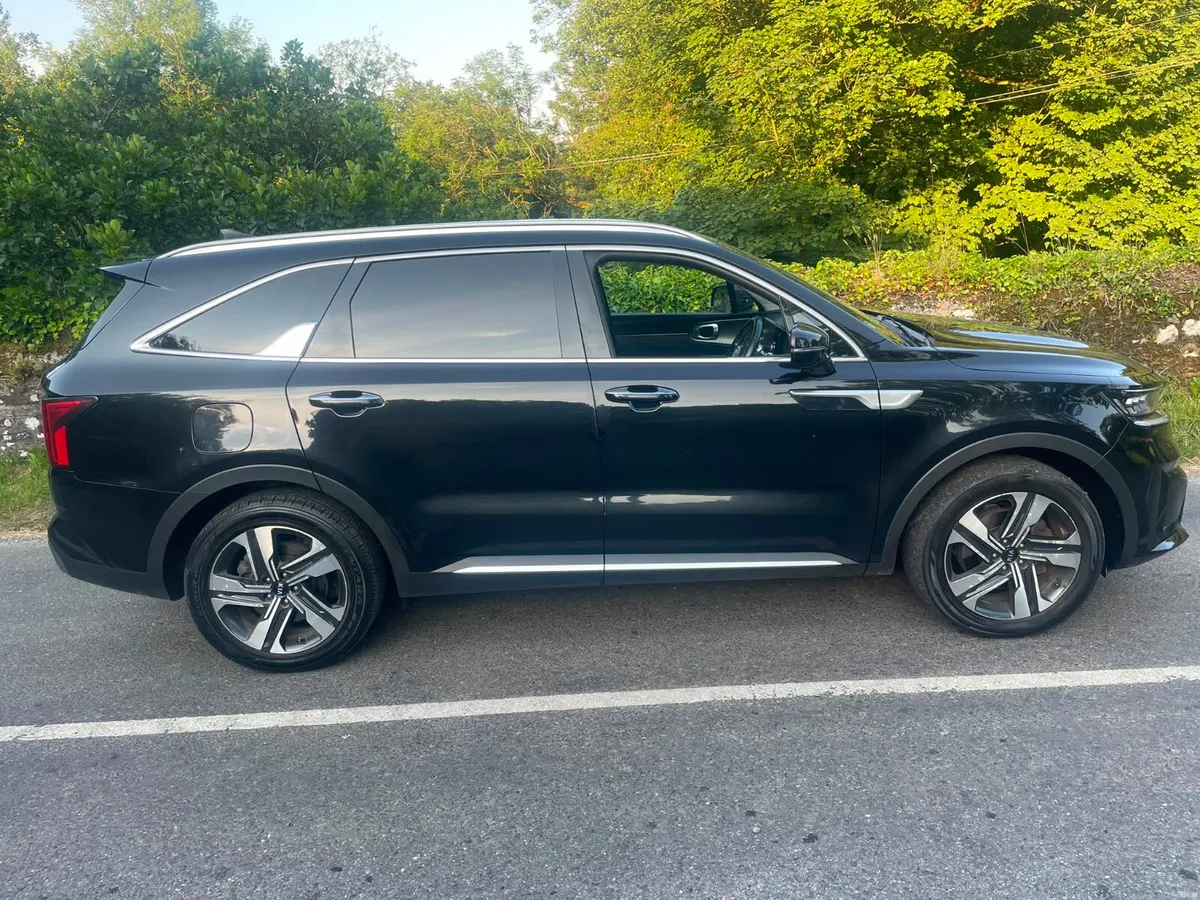 Kia Sorento K4 1.6L PHEV - Image 2