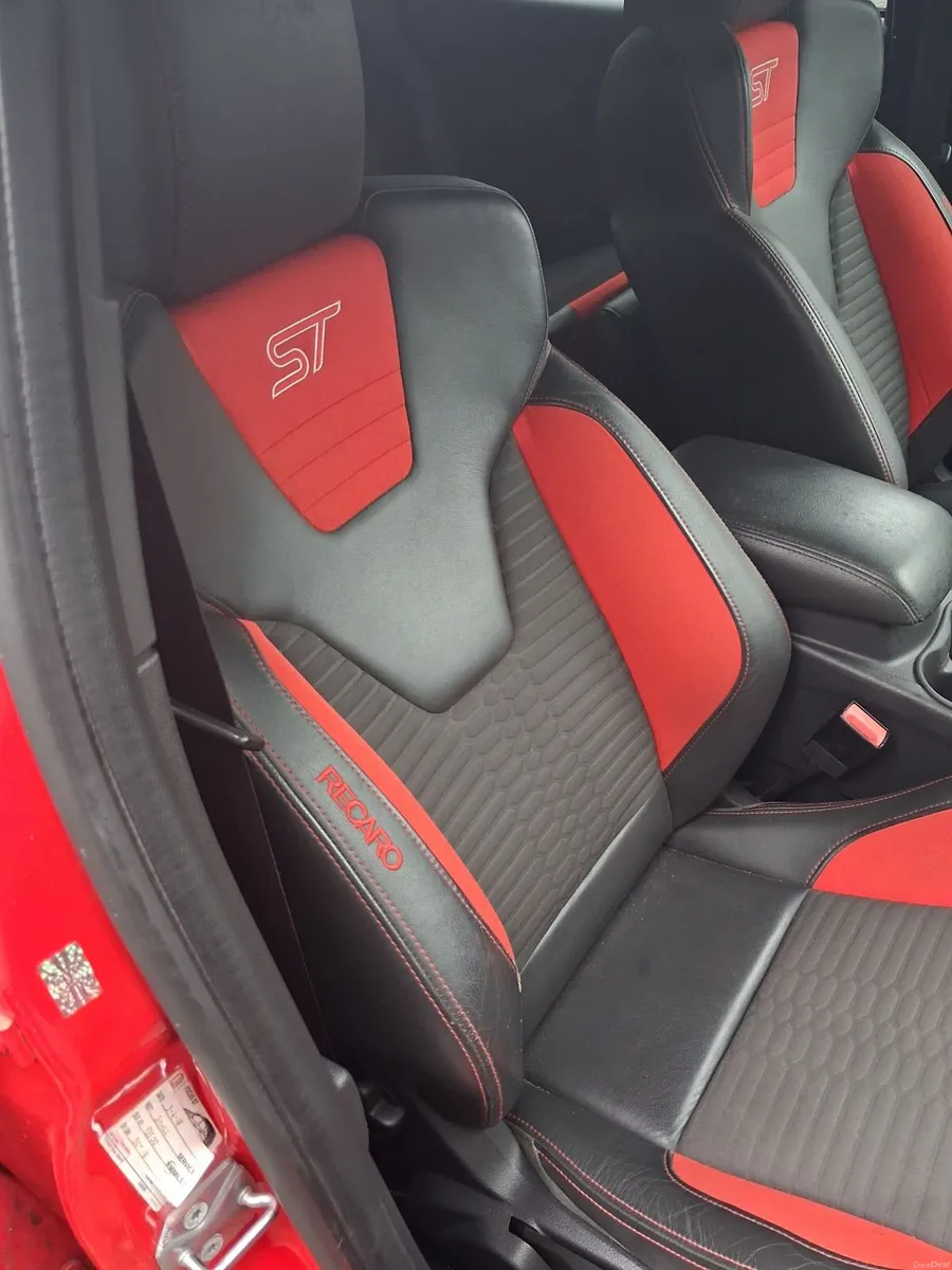 Ford Focus ST 2013 - Image 2