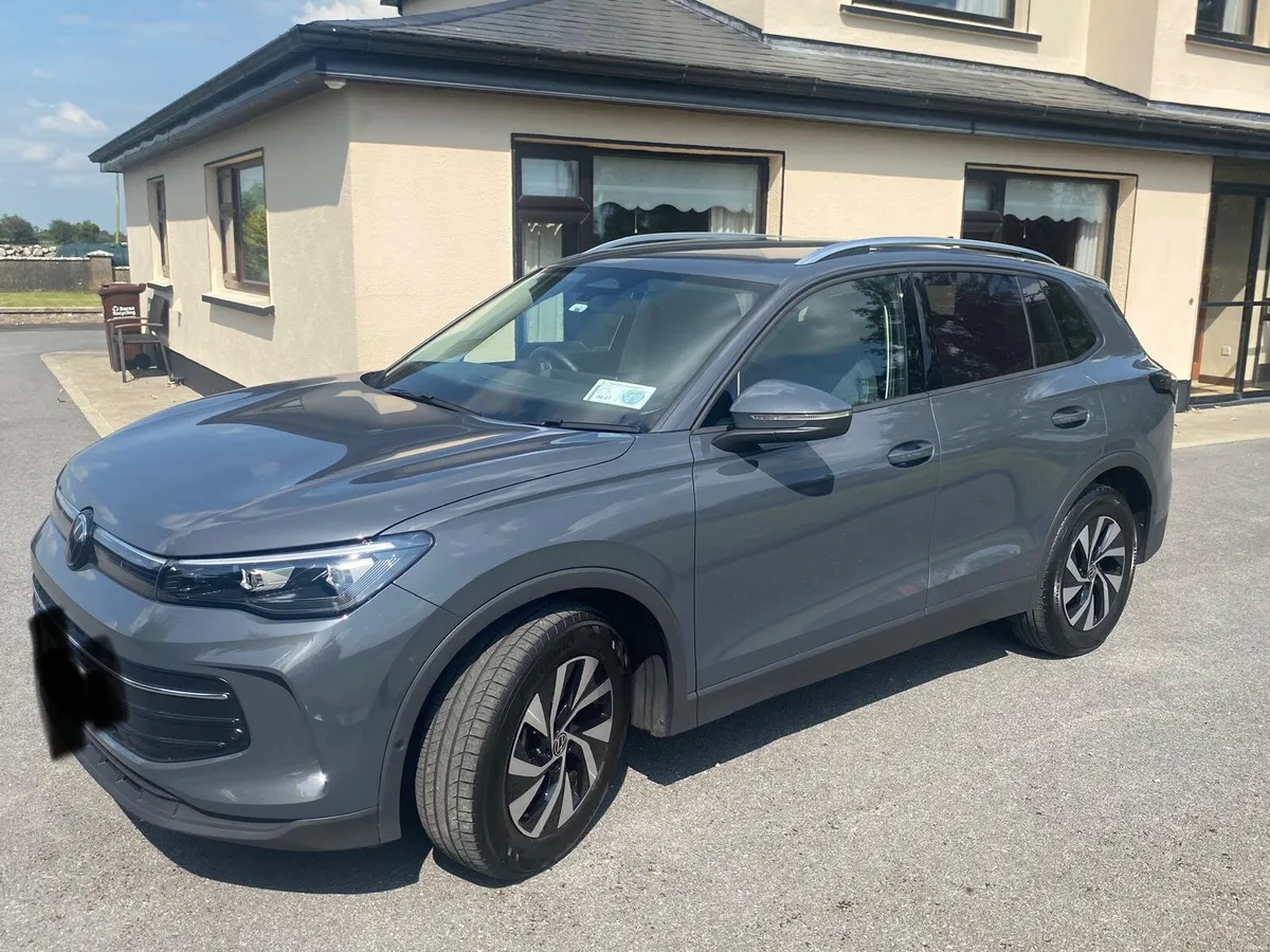 Volkswagen Tiguan *1 year warranty with VW Ireland - Image 1