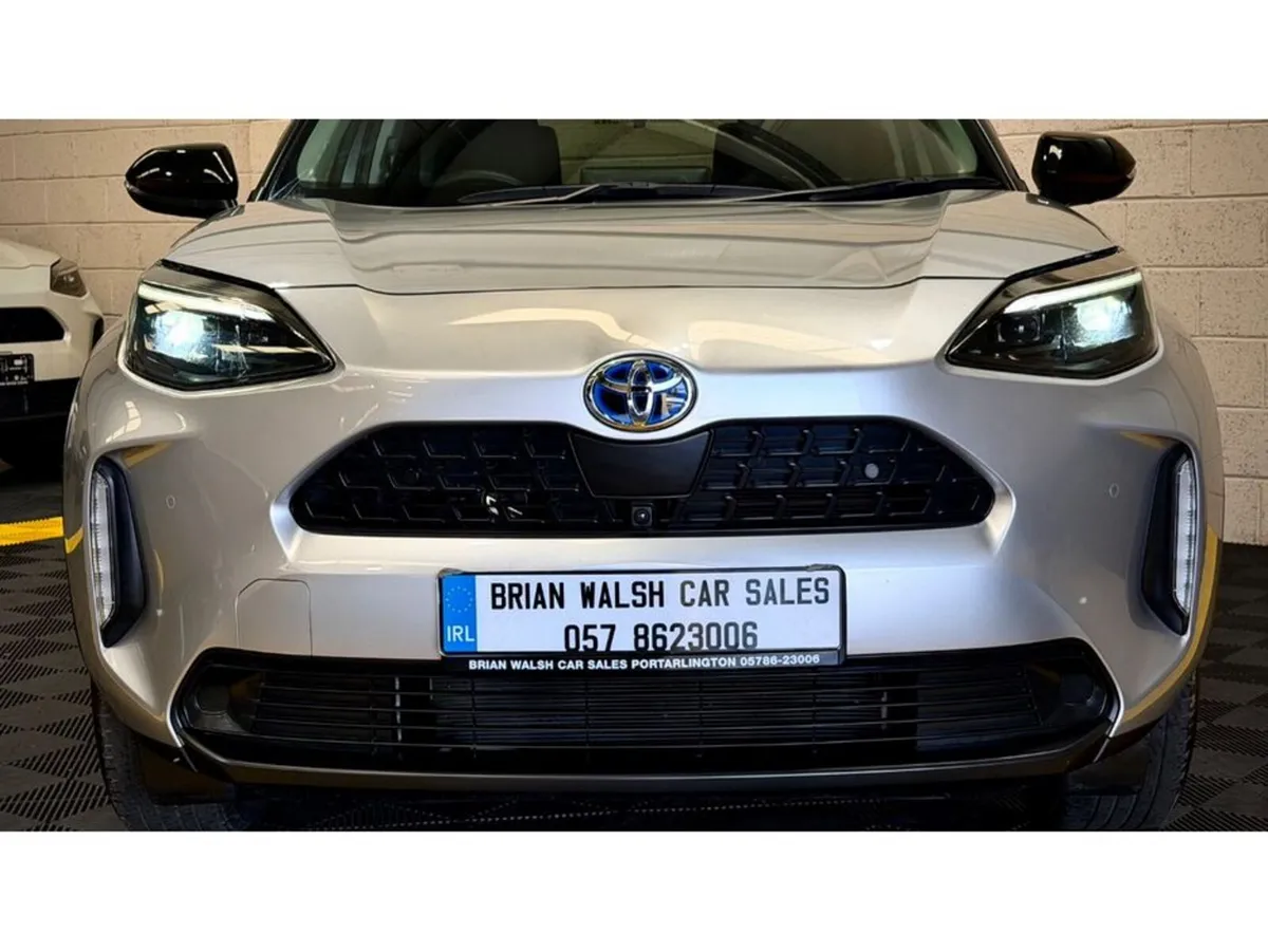 Toyota Yaris Cross 1.5 HYBRID G - Image 3