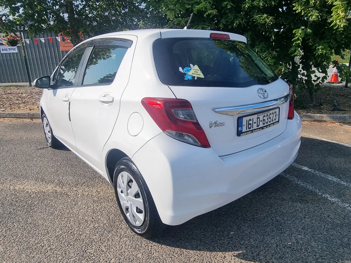 Toyota Vitz 2016 very low mileage.  Automatic 👌 - Image 3
