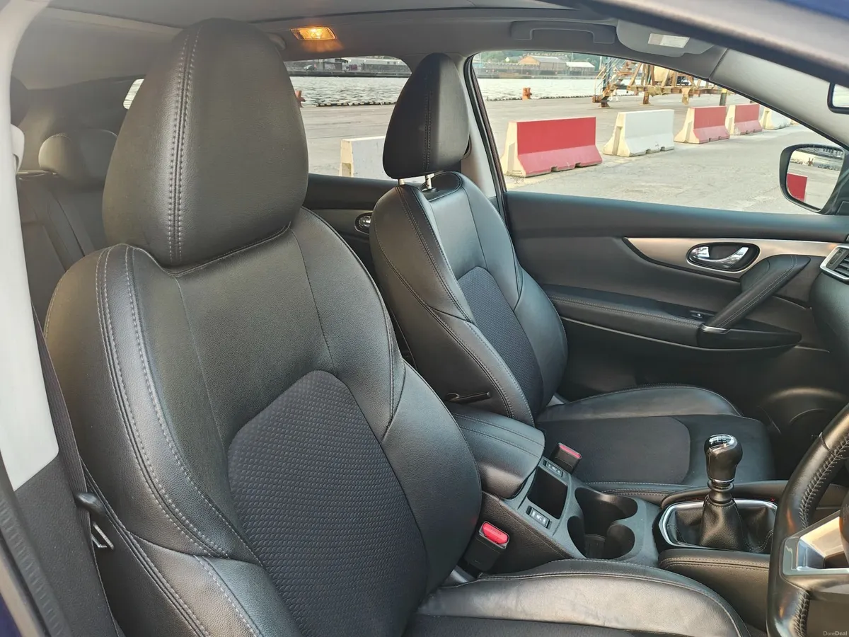 2018 - Nissan Qashqai Tekna - Top Spec - Image 6
