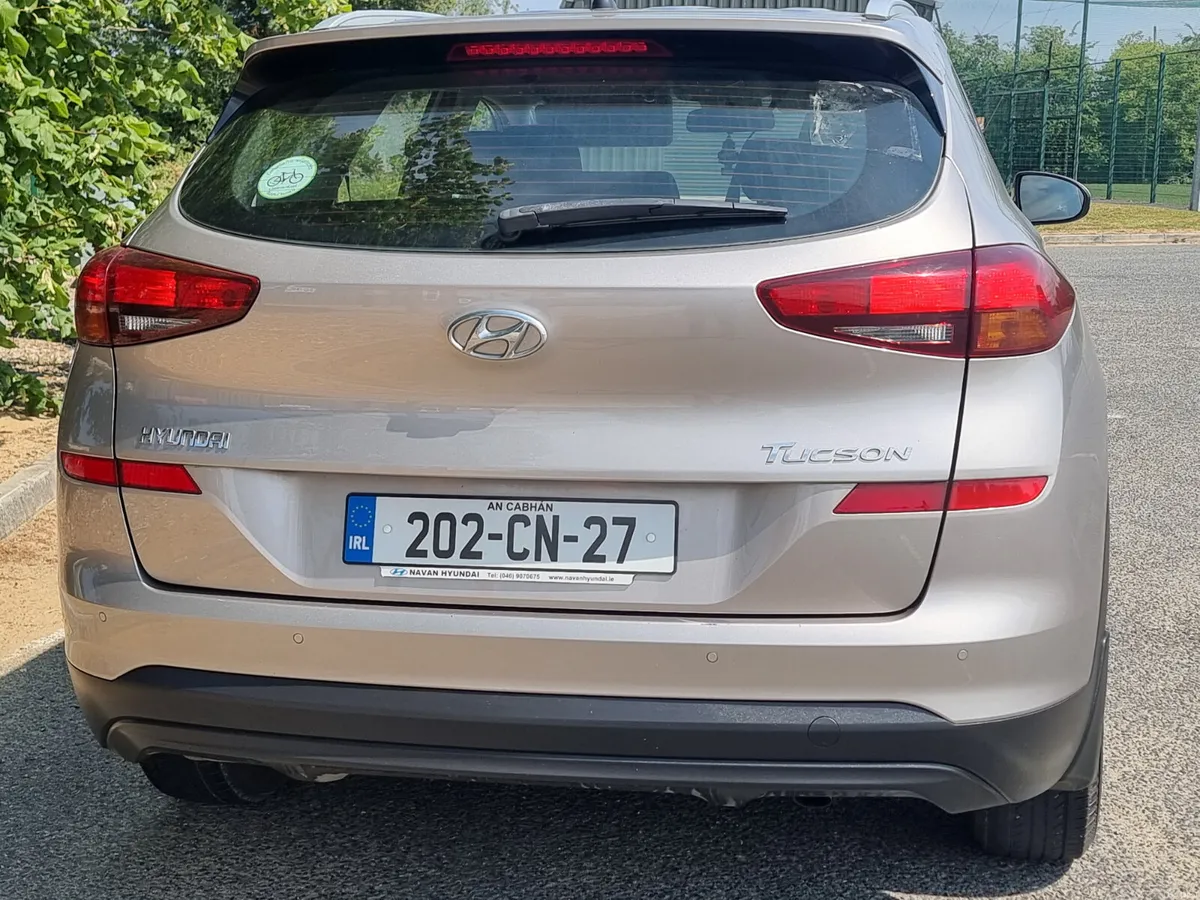 €15900Hyundai Tucson 2020 diesel ⛽️ nct&tax €15900 - Image 5