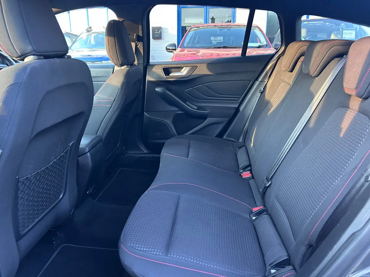 2019 FORD FOCUS 1.5CDTI ST LINE ESTATE HIGH SPEC - Image 6