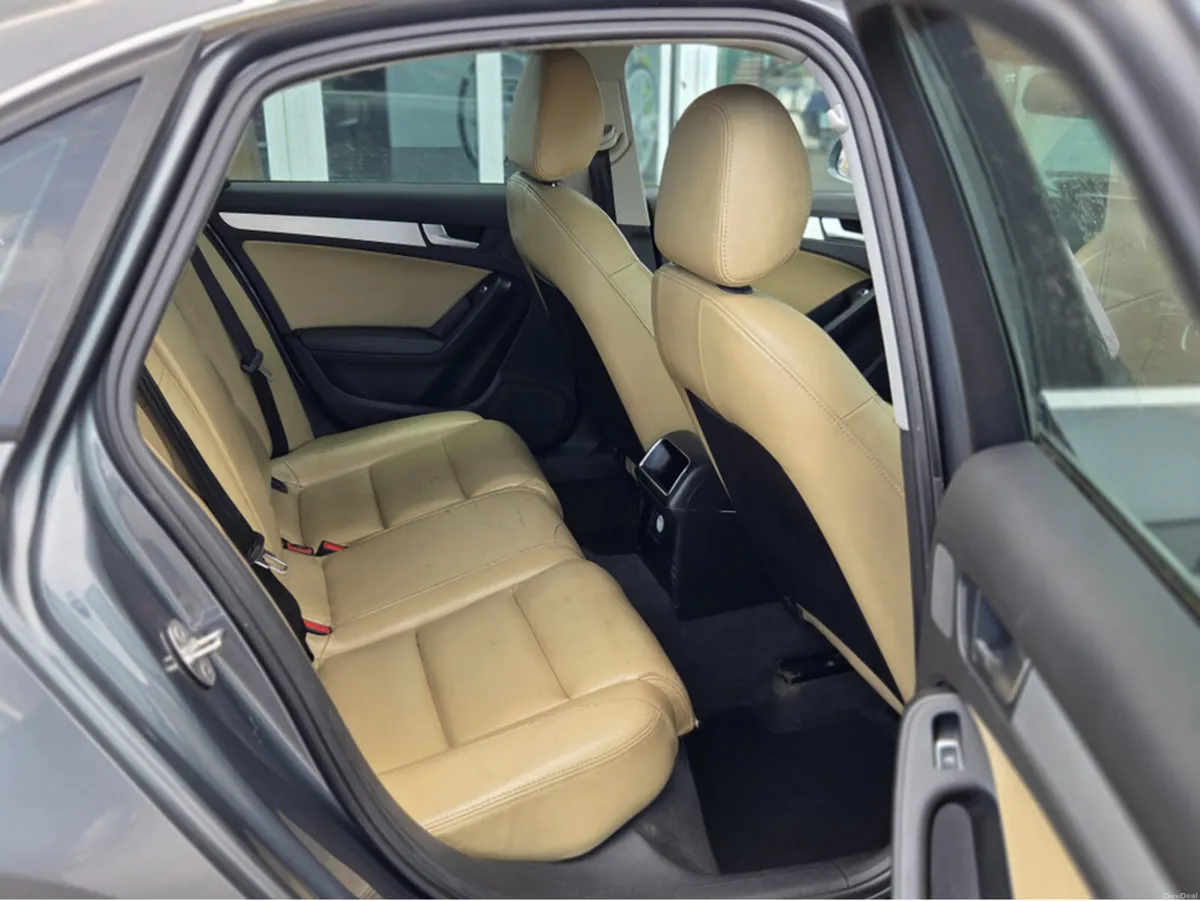 Audi A4 2012 - Image 6