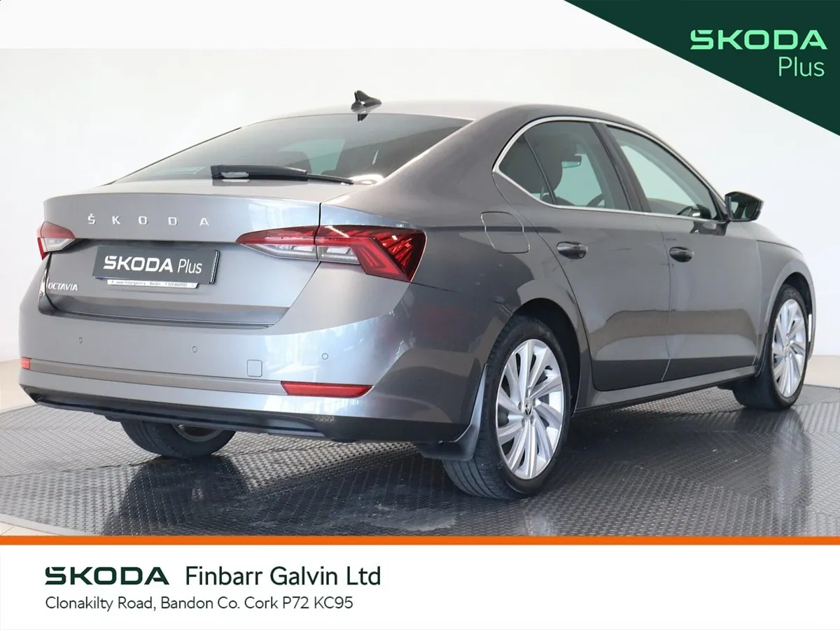 Skoda Octavia 30 TH ED 2.0 TDI 115 BHP - Image 3