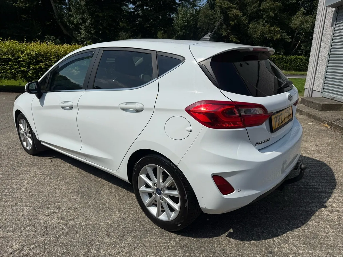 2019 ford fiesta titanium 1.5diesel - Image 3