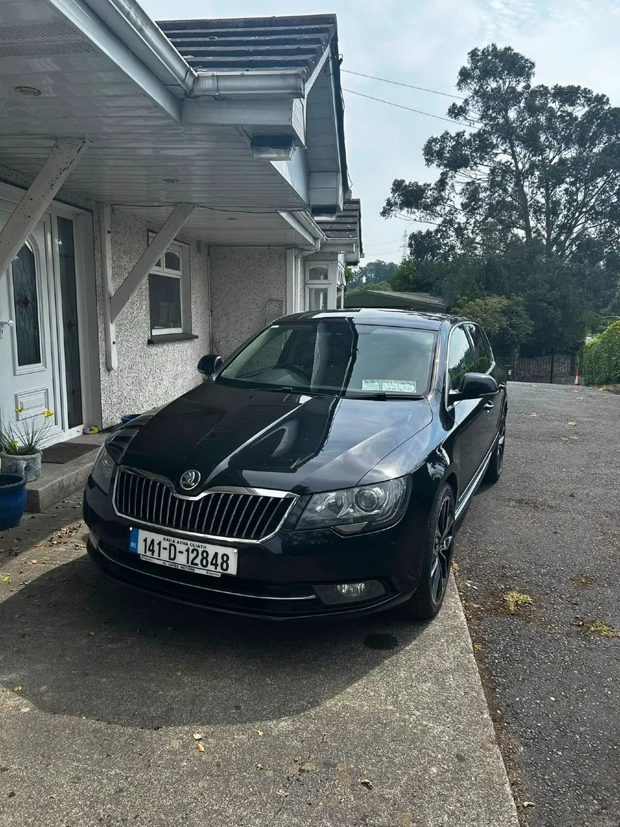 Skoda Superb 2014 - Image 1