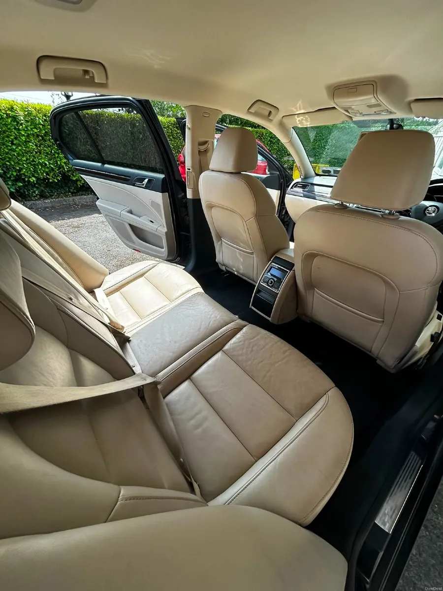 Skoda Superb 2014 - Image 3