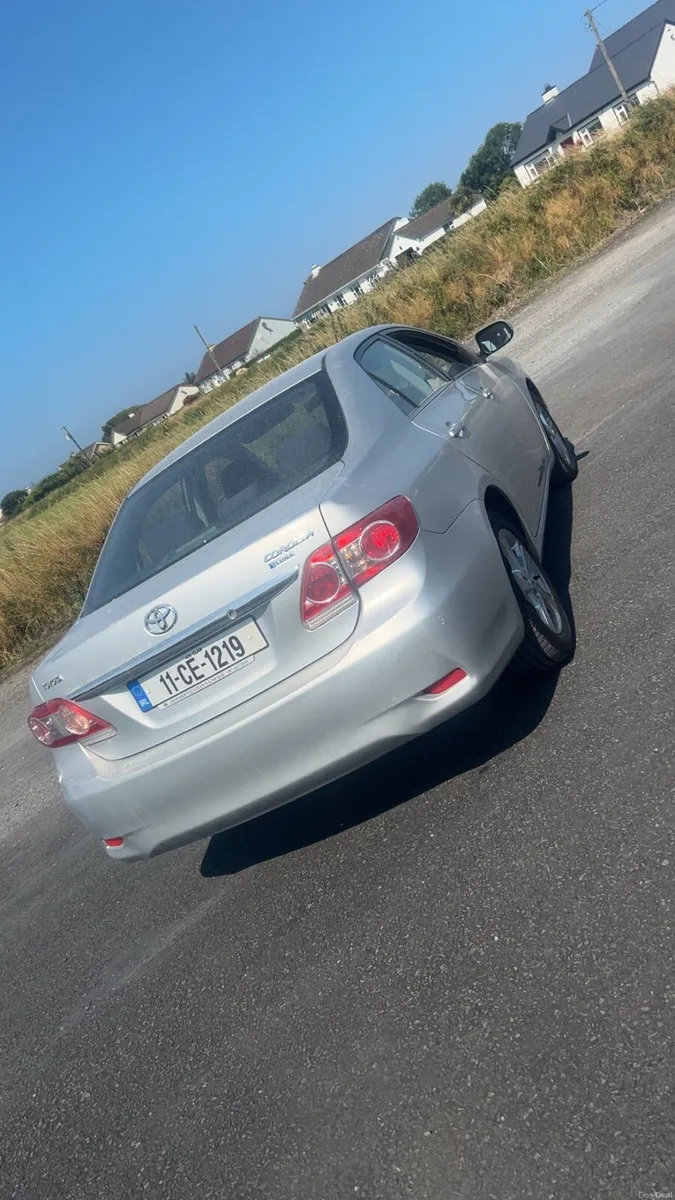 Toyota Corolla - Image 4