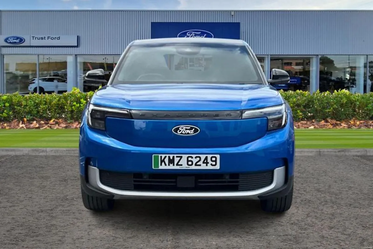 Ford Explorer Extended Range 79kWh Premium SUV 5dr - Image 6