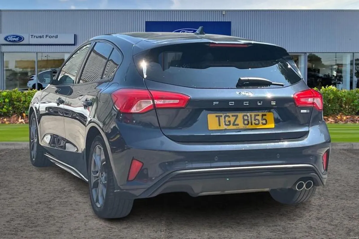 Ford Focus ST-Line Edition - Image 2
