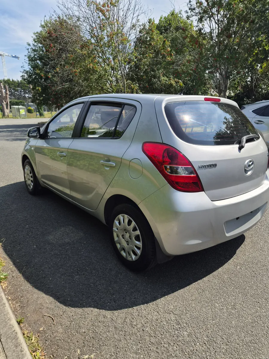 Hyundai i20 2012 // Only 71k km // - Image 4