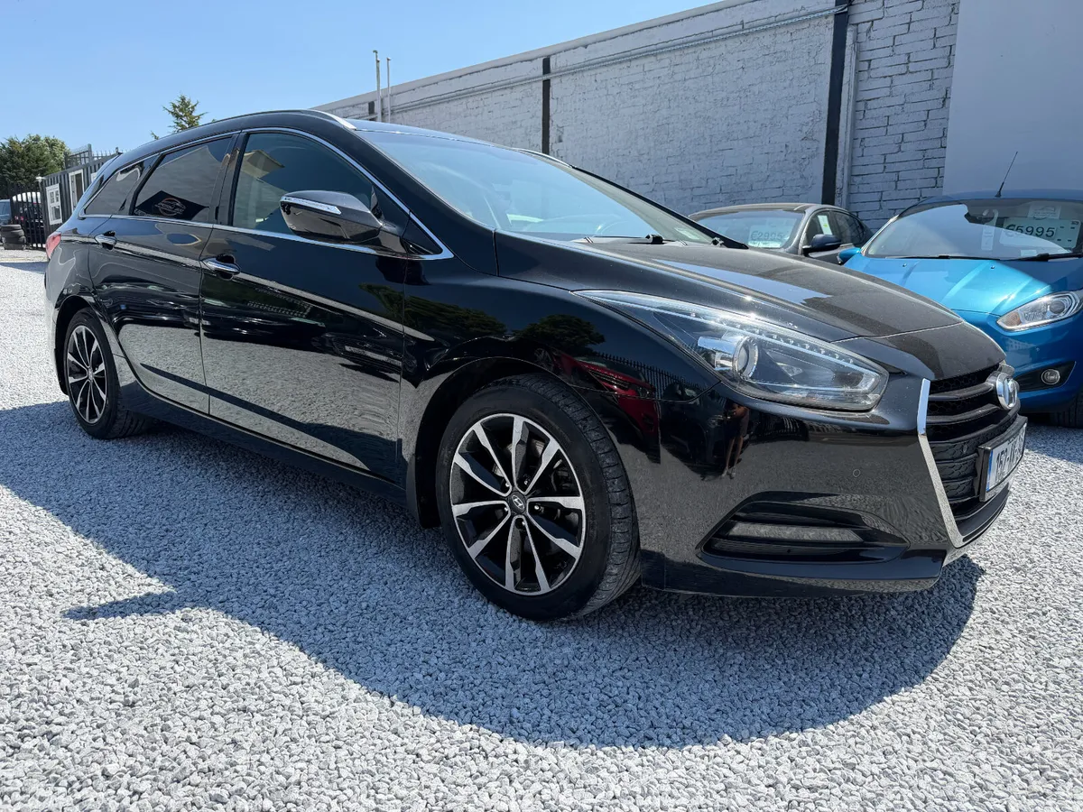 *LOW KM* 2015 (152) Hyundai i40 Tourer Comfort Plu - Image 1