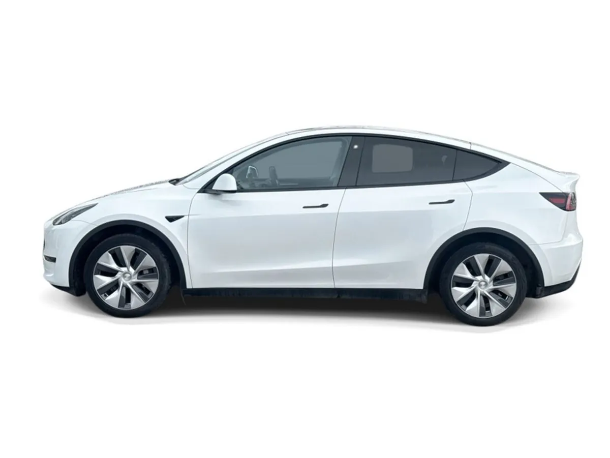Tesla Model Y Long Range All Wheel Drive - Image 6