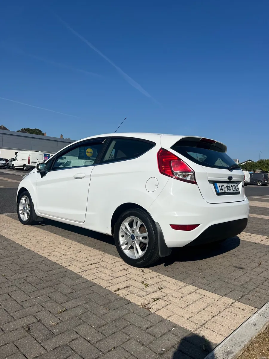 Ford Fiesta 2014 - Image 4