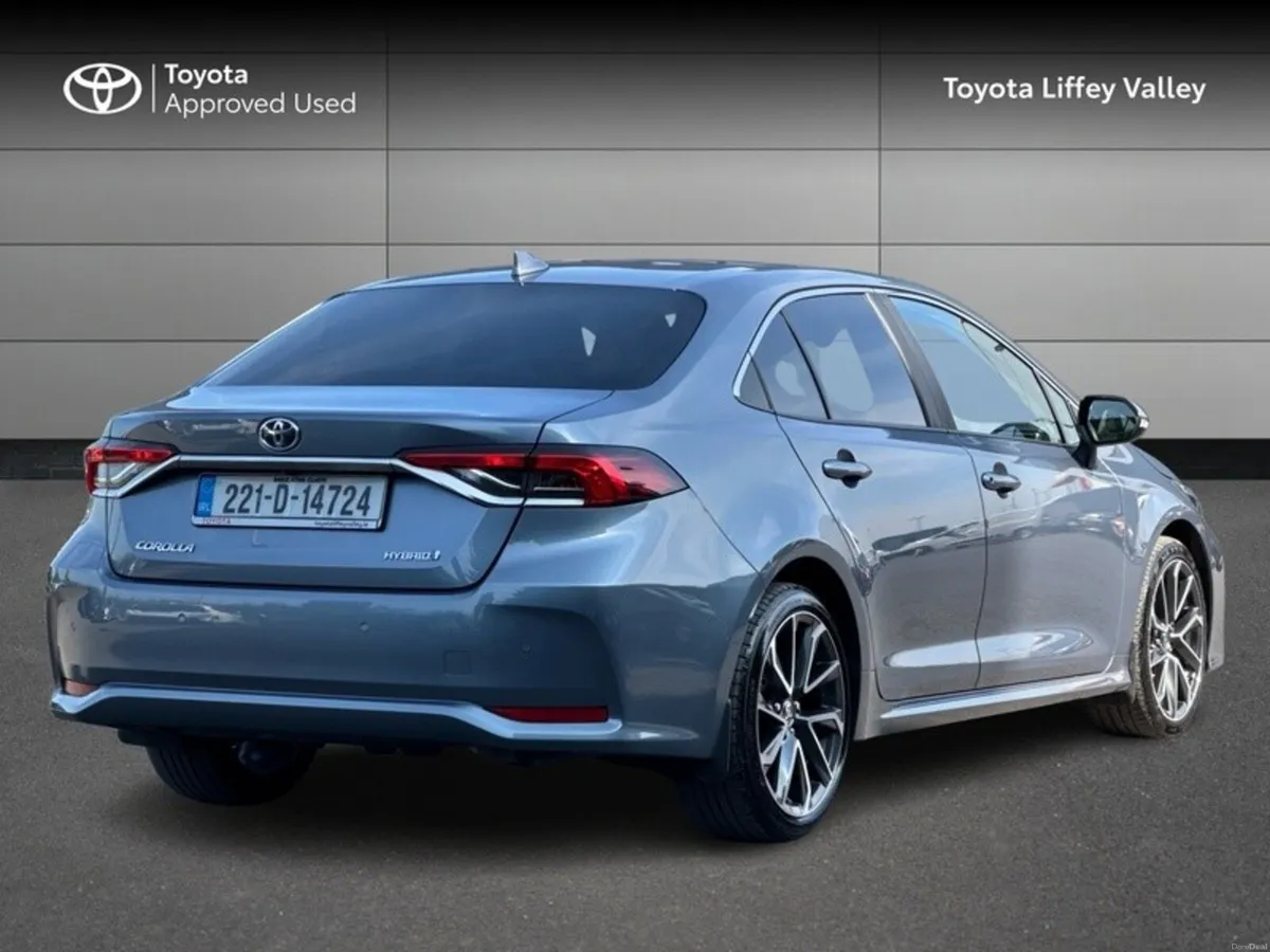 Toyota Corolla COROLLA SOL SALOON HYBRID - Image 2