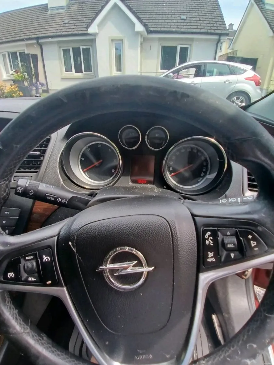 Car - Image 5