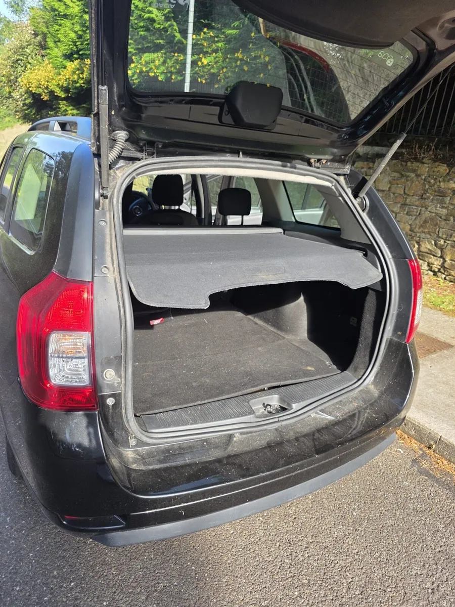 2015 Dacia Logan - Image 3