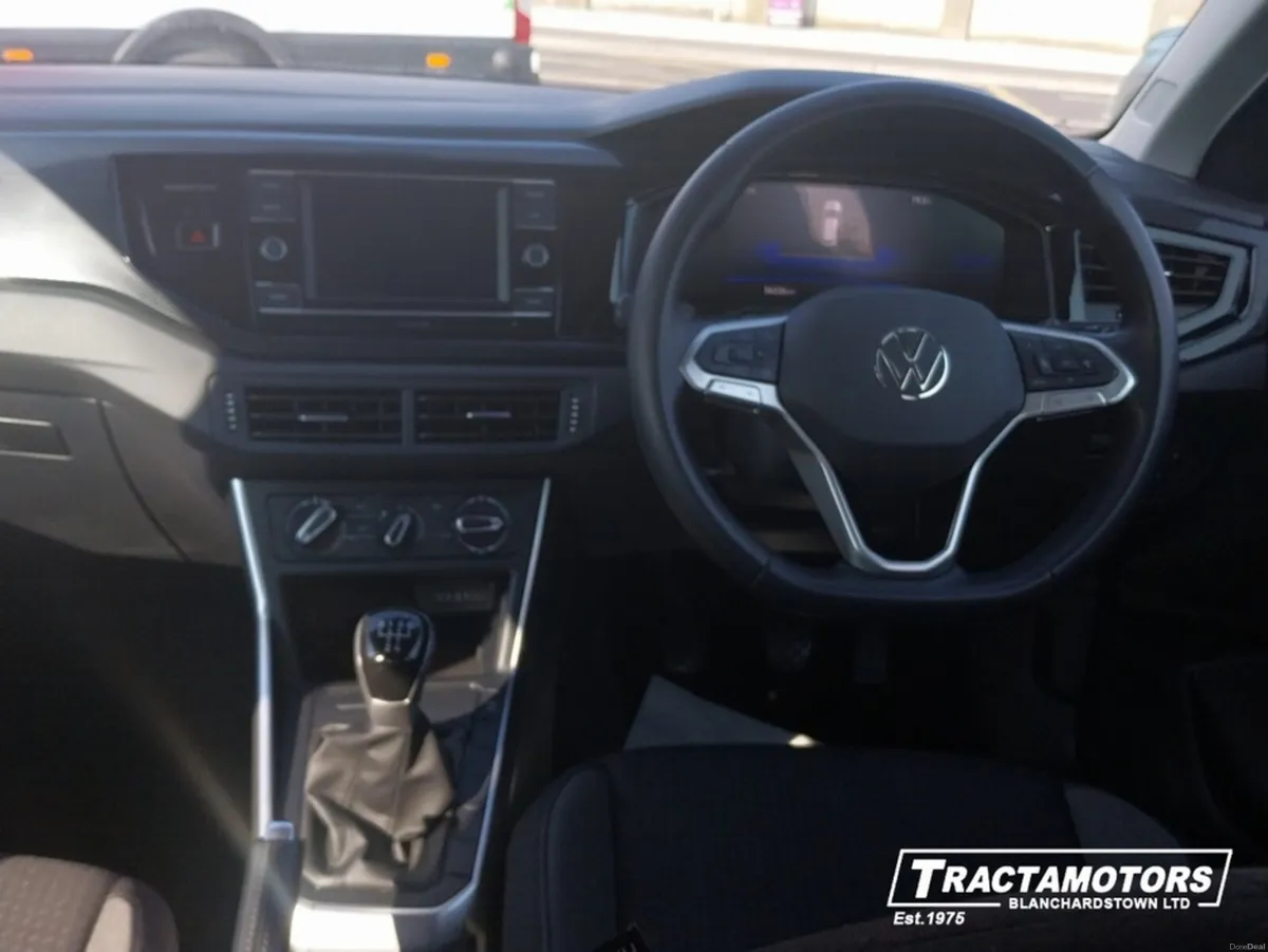 Volkswagen Polo LIFE 1.0 TSI 95BHP MANUAL 5SPEED 5 - Image 2