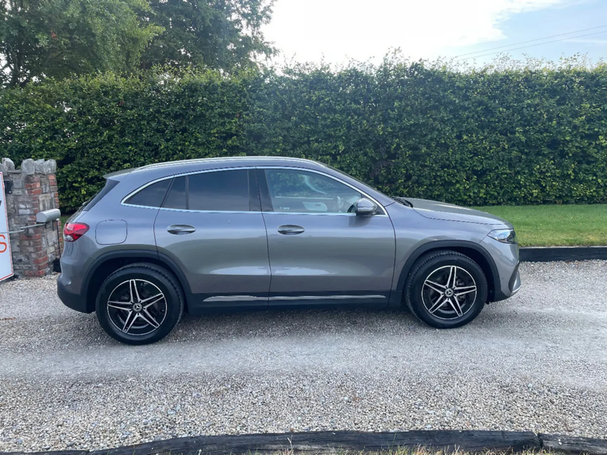 Mercedes-Benz EQA 250+ AMG LINE 70 Kwa - Image 4
