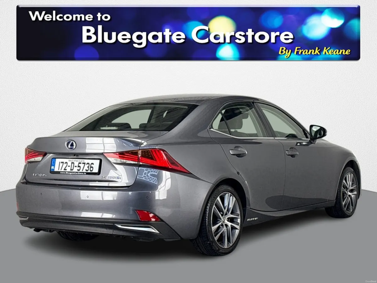 Lexus IS IS300 LUXURY MC'17 4DR AUTO **FULL BLACK - Image 4