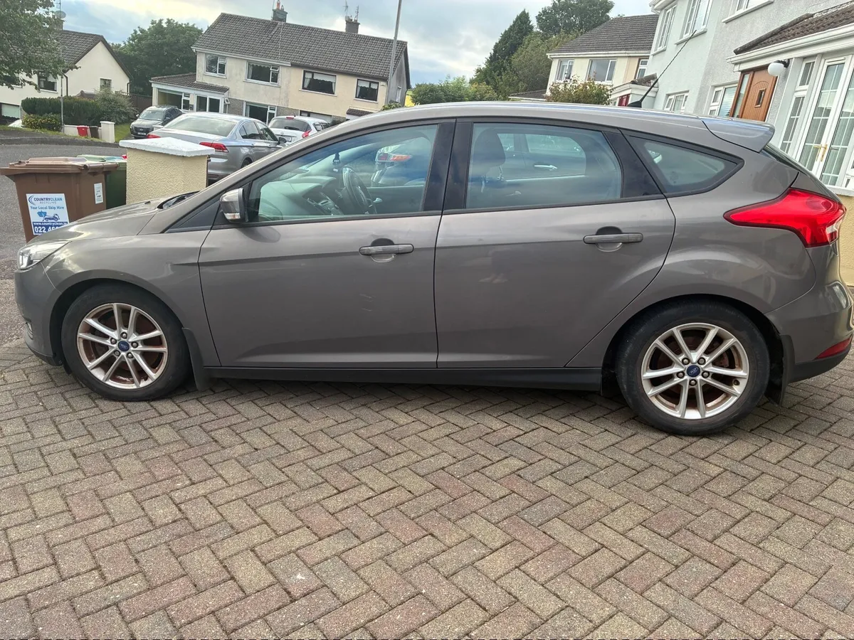Ford Focus 2015 - Image 3