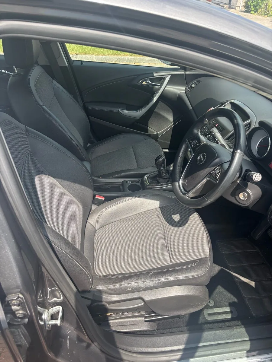 Opel Astra - Image 5