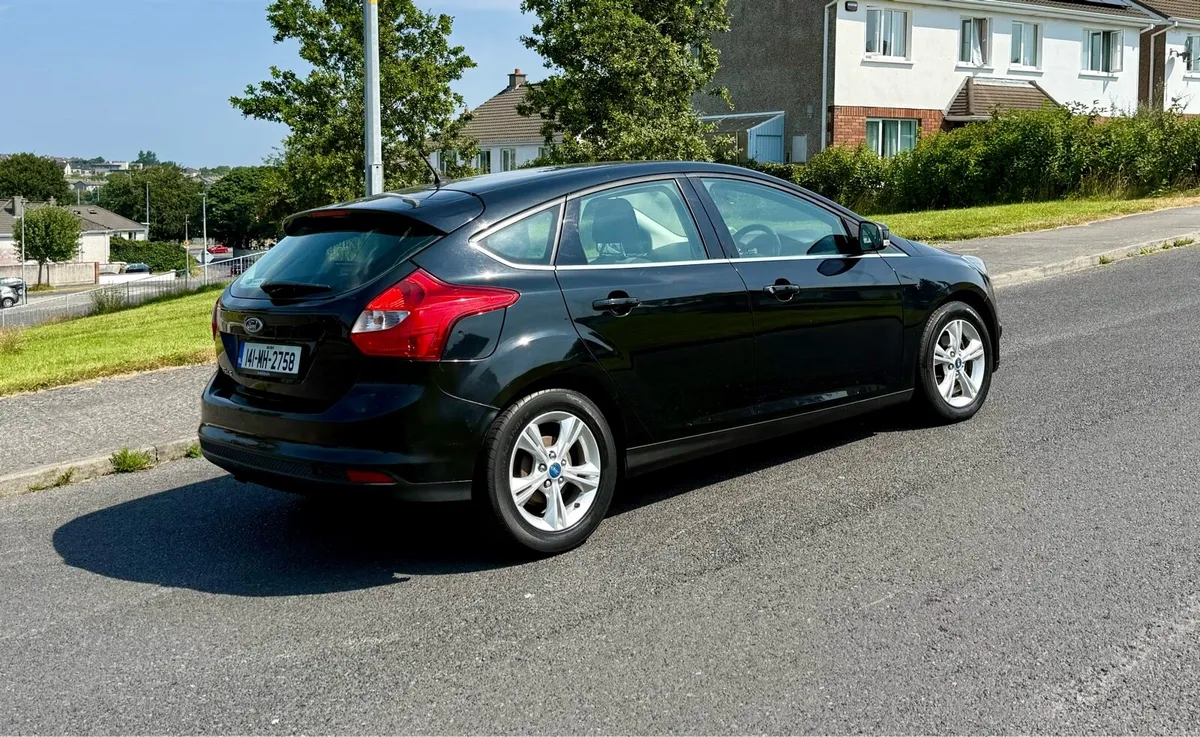 14 Ford Focus Zetec 1.6TDC 6 Spd NCT & Taxed 11/26 - Image 3