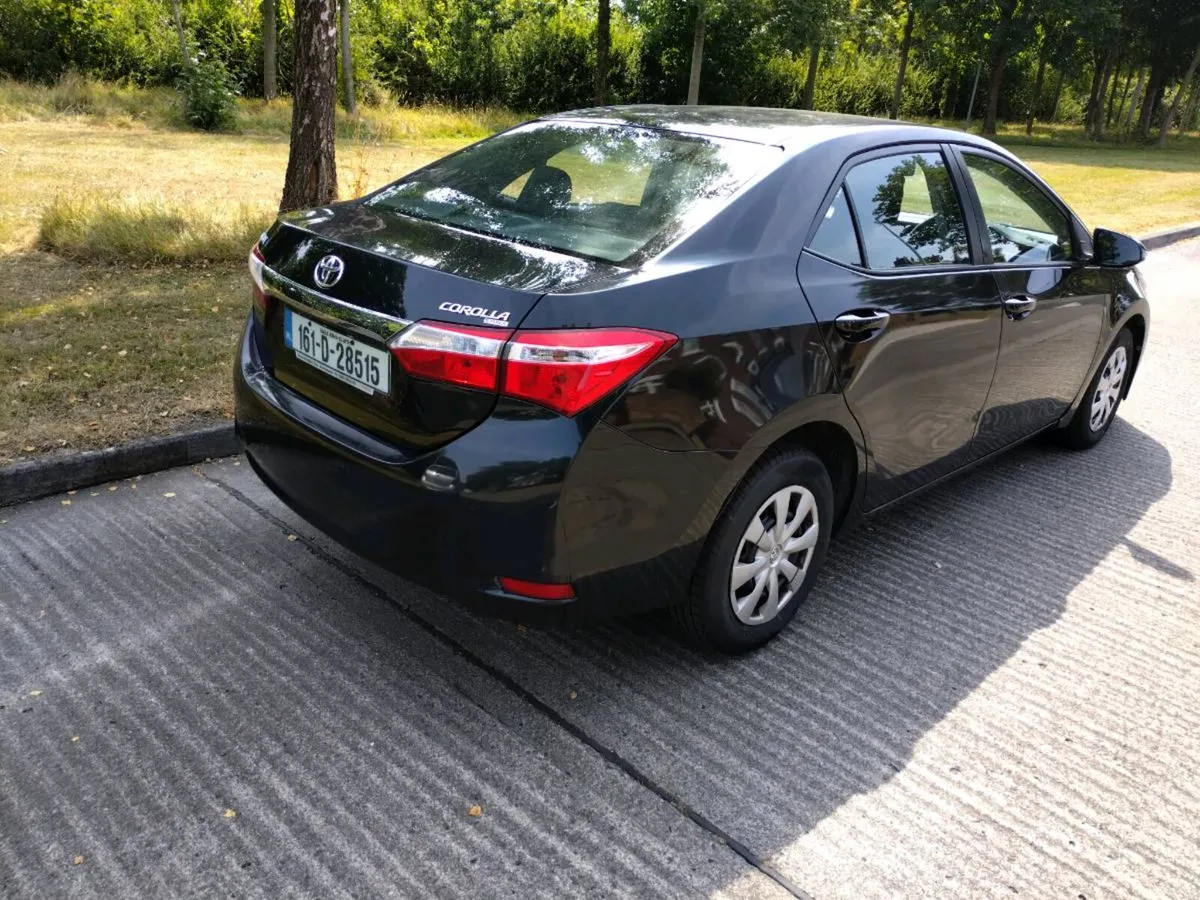 Corolla - Image 2
