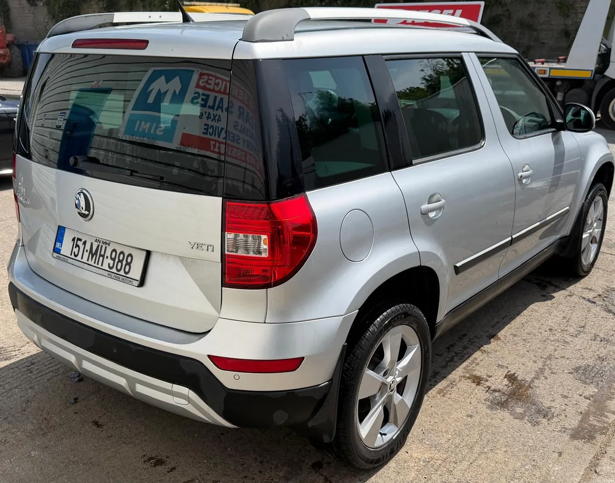 2015 SKODA YETI diesel low mileage - Image 4